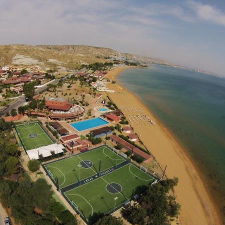 Hotel Villaggio Casarossa 克罗托内 外观 照片